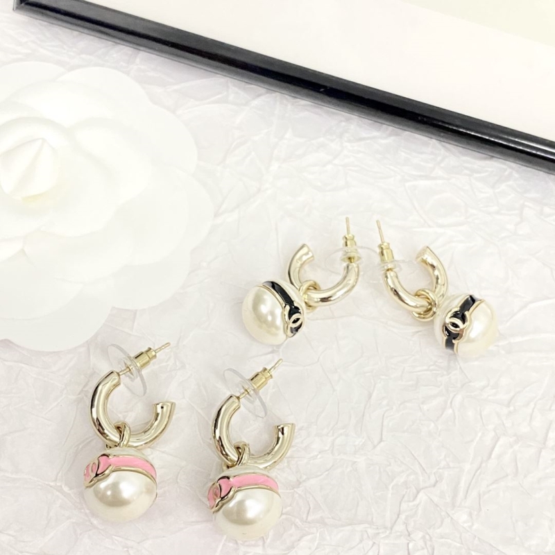 Ch**el earrings